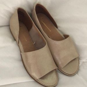 Brand new never worn slip on size 6 Anthropologie